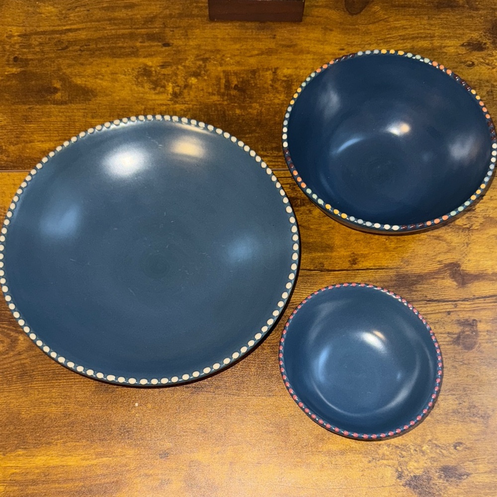 Gorgeous Luna Garcia Pottery Bowl Set - Rare!